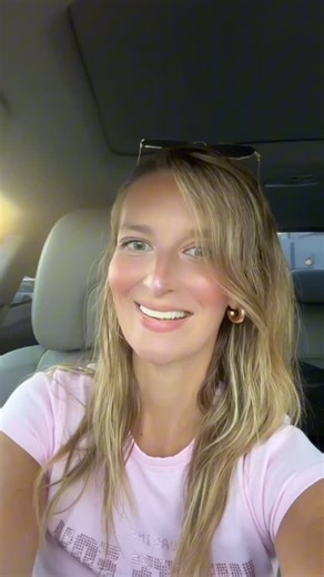 Ashley Roberts on Instagram: "I wanted to share @reblum.app this is an amazing retouching tool that delivers FAST and natural results! The editing process of my photoshoots is very important to me! It’s very time consuming! A lot of people don’t realize how long it takes. It takes me days to edit the images from one photoshoot. Making sure to spend time editing each image to make it the best it can be is very important to me! Reblum is an amazing tool to help speed up that process while giving n