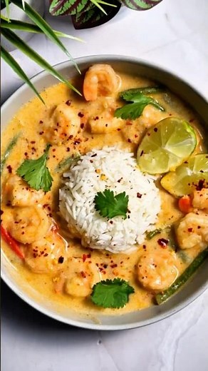 Thai Red Shrimp Curry Recipe #shorts #coconutcurry #thaicurry #asmrfood