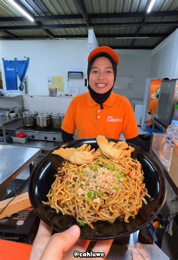 Mie Chili Oil Cuma 1000 Rupiah - Promo Mie Ganbatte