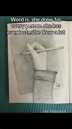 Boo my dears, I hope you’ve had an amazing day!! Who should I draw next? #fyp #artistsoftiktok #onthisday #art #drawing