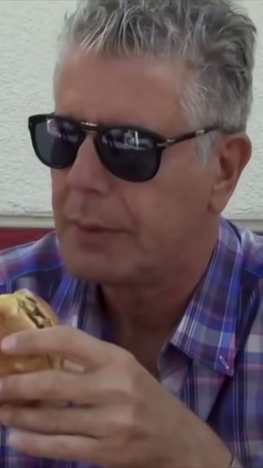 🍔 Burger Slut 🍔 (Bourdain at In-N-Out) • • • #AnthonyBourdain #bourdain #partsunknown #travelquotestoliveby #chef #food #foodie #cuisine #anthonybourdainapproved #tonybourdain #hero #inspiration #inspirational #influencer #travel #traveling #traveltiktok #worldtraveler #cooksoftiktok #kitchenconfidential #noreservations #travelquotes #enlightened #chefs #anthonybourdaintok #chefsoftiktok #anthonybourdainpartsunknown #acookstour #saturdaymood #burger #fyp #fypシ #burgertok