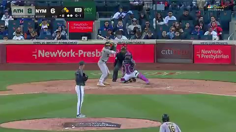 Tyler Soderstrom blasts a three-run shut to put the A's firmly back in control!