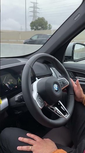 BMW iX1 Driving Assist