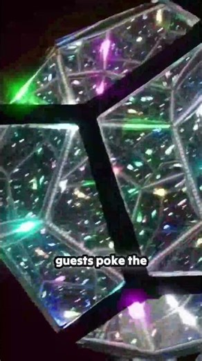 This Infinity Mirror Lamp Is Priced Like A Pizza!