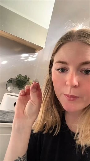 12K views · 12 reactions | Cleaning hack! Watch how quickly & easily this awesome Ultrasonic Multi-purpose Jewellery Cleaner brings @staceygrant 's bling back to life WITHOUT scrubbing or harsh chemicals! #Kogan #KoganDeals #JewleryCleaning #CleaningHack | Kogan.com | Facebook