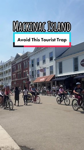 It basically smells like horse poo and fudge and is a huge tourist trap. 3/10, but we’re glad we checked the box. #mackinacisland #touristtrap