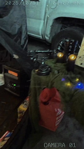 42 reactions · 3 comments | Come see me! I’ll be here from 5pm until 312 Candy Bars/Bags of Chips are gone  2633 Seaton Street, our neighbor up the street has an amazing display and will be giving out candy too! Dale Fowler Chase Fowler Jacob Fowler | Ashley Nicole Fowler | Facebook