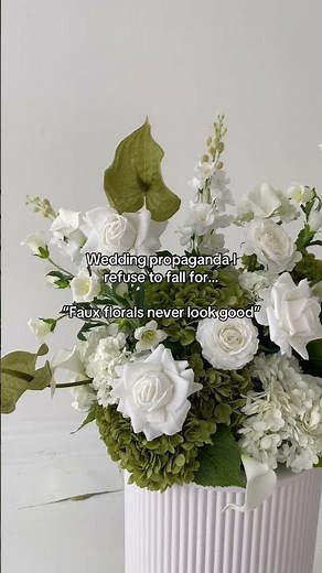 Ultimate Faux Florals: The Most Realistic Wedding Flowers Ever! #WeddingDecor #FauxFlorals