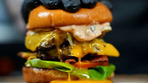 The right way to build a double bacon cheeseburger