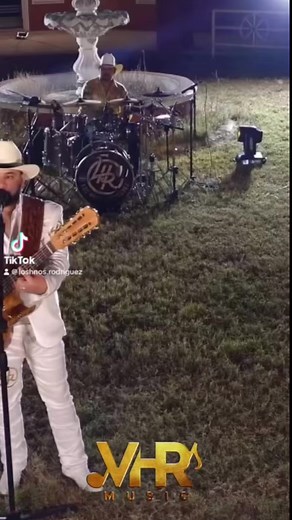 Vida de Rancho 🔥 | Los Hnos. Rodriguez