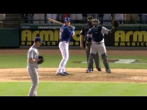 TB@TEX: Hamilton's bases loaded intentional walk