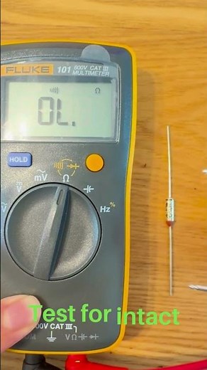 How to Test Continuity with Fluke 101 Multimeter 🔔 #Shorts #Fluke101 #digitalmultimeter