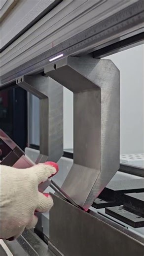 Bending Machine Magic: Flawless Metal Bends You Have to See Close-Up ✨