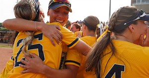 Three-run sixth inning, clutch pitching push Michigan past UCF in NCAA Tournament-opening win