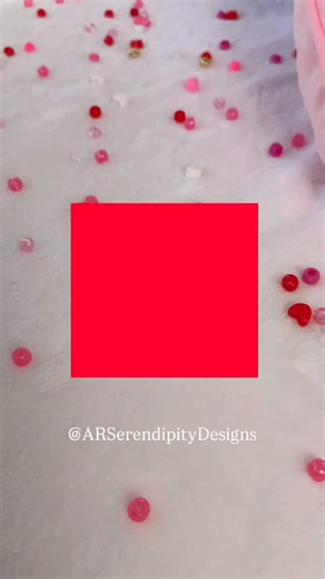 ✨NEW Heart Beads✨ video instructions have been added to the Small & Large Beaded Dragon patterns along with bead planning charts! 💕If you purchased on Ravelry: The updated PDF is now in your library ready to download! 🧡If you purchased on Etsy: Please send me a message on Etsy and I’ll get the new PDF to you (do not message on social media) ❤️🐉For the red dragon in this reel: I used the Small Beaded Fidget Dragon body the Small Gingerbread Dragon head (without horn icing - this head uses larg