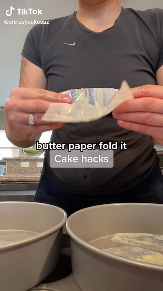 Great baking #hacks! #letsmakeacake #cake #fyp #caketok #baking