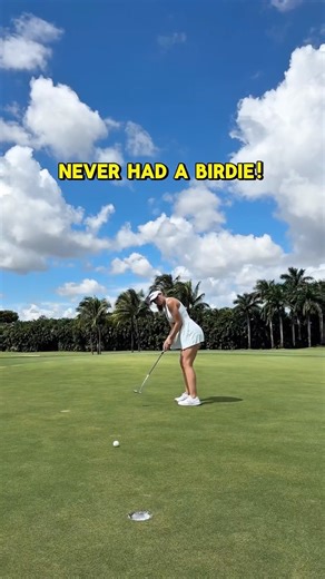 AMY GRIMMOND on Instagram: "My biggest announcement yet 🚨 #golf #golfgirl #golfaddict #win #birdie #reels #beginnergolfer #viral"
