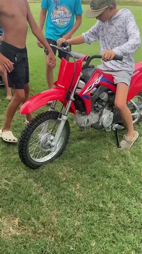 Member-@𝓚𝓪𝓼𝓸𝓷•𝓚𝓷𝓲𝓰𝓱𝓽𝓮𝓷🪡 #honda #fyppppppppppppppppppppppp #