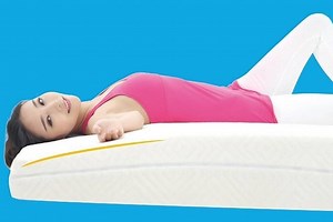 仰卧才是更健康的睡姿，它不同于平躺