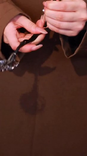 3.9K views · 12 comments | 朗Beautiful Hair Disk朗✨ hair disksearch:www.kerentila.com #hairtutorialvideo #hairtutorial #hairtutorials #hairinspiration #hairstyles #hairclip #hairpin #hairaccessories #jewlerylove #jewlerydesign #pearls #design #accesoriosccs #aesthetic #sharelove #haeadbands #accessories #beautiful #art #instajewelry | kerentila_jewelry | Facebook