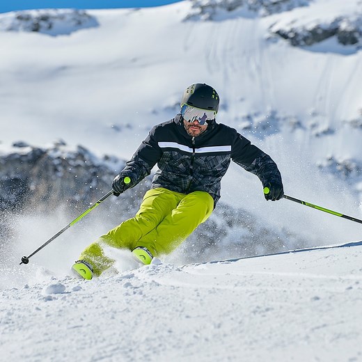 Discover the perfect equation with our EDGE LYT boots. Experience Control and Comfort in a Lightweight package. Find out more at https://go.head.com/2wbk2l7 #HEADWhatsYourLimit #HEADBoots #HEADEDGELYT | HEAD SKI
