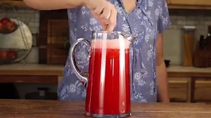 This Easy Party Punch is my go- to drink for every family get together and holiday. Everyone loves it and it is so simple with just 3 ingredients! RECIPE HERE --> https://www.missinthekitchen.com/easy-party-punch/ | Miss in the Kitchen