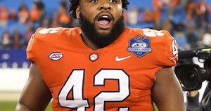 Clemson football players show how ‘gay’ straight-male athletes really can be - Outsports