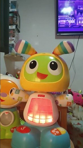 Beatbo dancing! #robot #fyp #beatbo #dance #toy #fisherprice #kids #kidsmusic