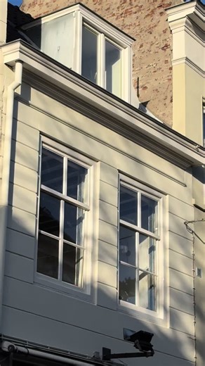 OMG ik kan niet wachten…. 🔑💕🌸🌼🌷🛍️ New flower shop #denbosch #home #store #flowers #tiktok