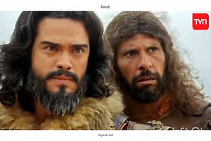 ‭Josué 10:10-14 Y mientras iban huyendo de los israelitas, a la bajada de Bet-horón, Jehová arrojó desde el cielo grandes piedras sobre ellos hasta Azeca, y m#rier#n; y fueron más los que murieron por las piedras del granizo, que los que los hijos de Israel m#taron a espada. ‭ Y el sol se detuvo y la luna se paró, Hasta que la gente se hubo vengado de sus enemigos. ¿No está escrito esto en el libro de Jaser? Y el sol se paró en medio del cielo, y no se apresuró a ponerse casi un día entero. Y no