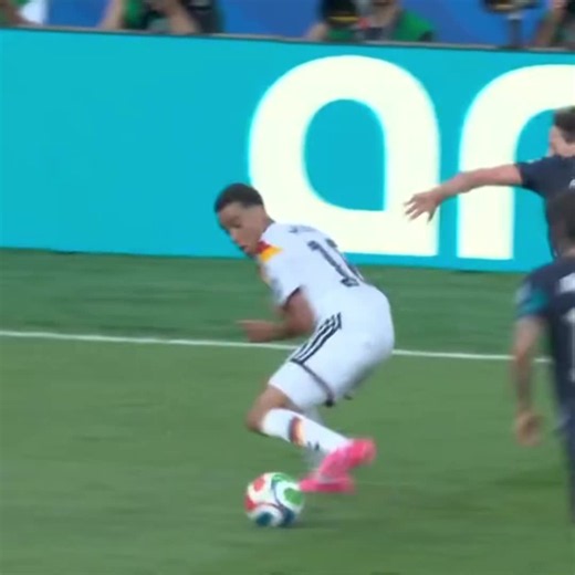 What a challenge (what a match btw) || musiala tackle vs Paraguay || Germany vs Paraguay || Germany out of World Cup