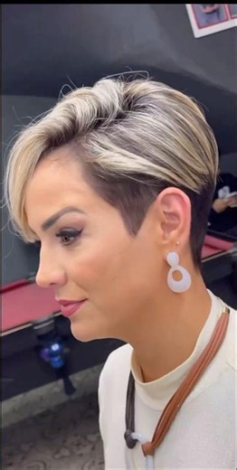 Short Pixie haircut with Clippers in a Barbershop 💈✂️