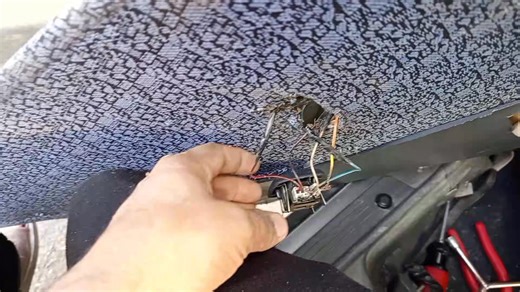 Car power windows switch problem in Suzuki Cultus fix with new 1 by car doctor pro Urdu | Car Doctor PRO