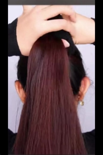 Easy bun tutorial medium hair with donut #CapCut #hairstyle #hairtutorial #hairstyles #hairstyleideas #hairaccessories #forgirls #fyp #fashion #beauty #beautytips #fyp #fypシ #foryoupage