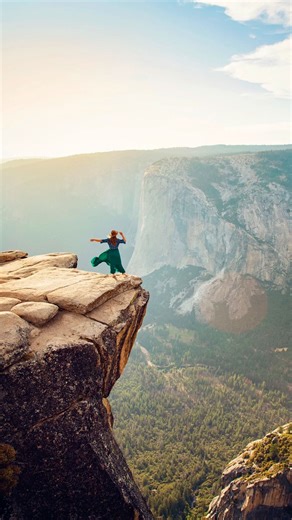 🚨 Just announced Yosemite Update — BIG change for 2026 travel👇 For the first time in years, Yosemite National Park will NOT require park entry reservations for visitors planning trips in 2026. That means: • No timed entry permits • No advance reservation stress • More flexibility for spontaneous trips • Easier access during peak Firefall & summer season If you’ve been waiting to plan your Yosemite trip because reservations felt overwhelming — this is your sign. That said — crowds will likely i