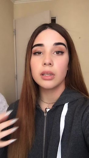 Instagram: ericafuckingmorris❤️ #me #chile #funny #chistoso #chiste #instamood #comedia #girl