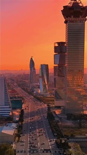 Beautiful Azerbaijan’s Capital – Baku 🇦🇿🔥#baku #azerbaijan #travel #viral #azerbaycan #keşfet