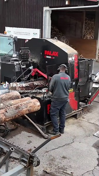 Palax C1000: The Backbone of Oak Firewood Production