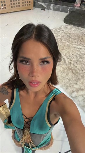 Junglequeen (@junglequeenn)’s videos with