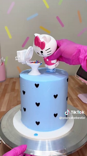 Hello 21: Creative Cake Ideas for a Birthday Celebration