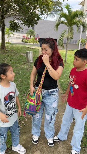 Cuando me dicen que mire disimuladitamente 😬🤣#comedy #shorts #family #viral
