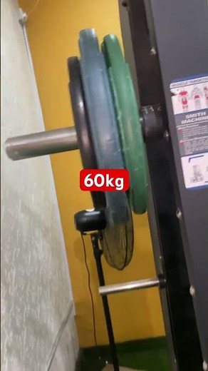 60kg squat , getting better every day #motivation #squat