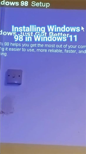 Installing Windows 98 in Windows 11 2016 vs 1998 !!!!