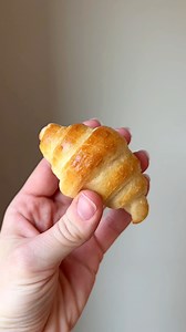 Just 15 minutes prep for these Homemade Crescent Rolls 🙌 They’re perfectly light and fluffy, golden in color and ready in an hour and a half from start to finish 🎉 https://www.thereciperebel.com/homemade-crescent-rolls/ | The Recipe Rebel