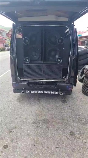 Top Car Audio Systems for Enhanced Driving Experience