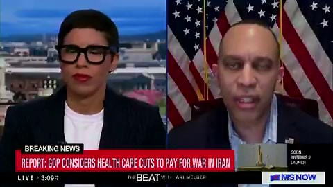 🚨OUTRAGEOUS: Hakeem Jeffries unloads on Republicans who want to approve HUNDREDS OF BILLIONS for Trump’s Iran War. “Trump’s only hope is to jam this down the throats of the American people.”How do Republicans find ENDLESS money for WAR but never for Healthcare or Medicaid?