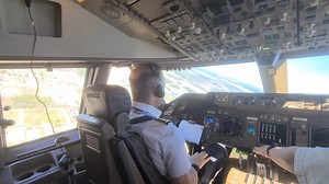 Cockpit view BOEING 747 TAKEOFF FROM HOUSTON AIRPORT #instagramaviation #ptk_vehicles #instaplane #airplane #cockpitview #aviationlife #megaplane #planephotography #aviationphotography #airbus320 #boeinglovers #coaviation #kings_transports #instaplanelovers #pilot #overheadpanel #airplane_lovers #vehiclegram #aviationdaily #Aviationpics #airbusboeingaviation #a320 #planelovers #nikonphotography #piloto #nikon_photography_ #nikon_photography | FLAYER OF THE DANGER