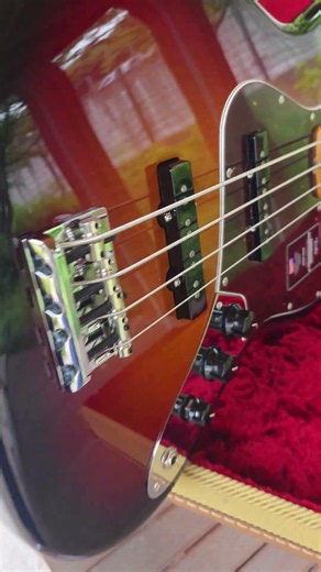 펜더 아메리칸 프로페셔널 2 재즈 베이스 3톤 썬버스트 FENDER PROFESSIONAL2 JAZZ BASS 3TS#5현베이스 #펜더 #BASS #FENDER #5STRING