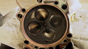 MTU Engine Teardown by Schaeffer's Oil