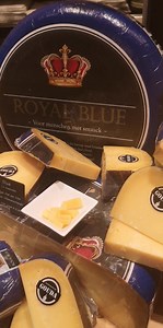 2.5K views · 189 reactions | If you like Gouda Cheese, then you MUST visit "'t Kaaswinkeltje" in Gouda to try this delicious Royal Blue Old Gouda. It's delish! #GoudaCheese #DutchFood #Lekker | The Dutch Way Of Life | Facebook